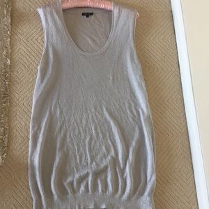 Claudia Straeter top